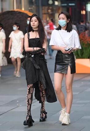果然闺蜜两都是美女 #好身材好气质