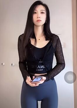 瑜伽裤美女