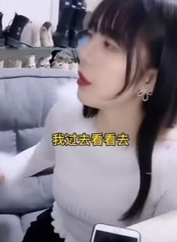 有些人骨子里的骚...是瞒不住的