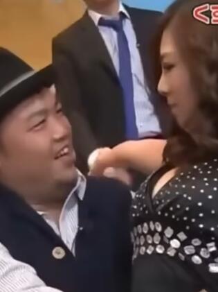憋笑大挑战《牛奶全部交出来》