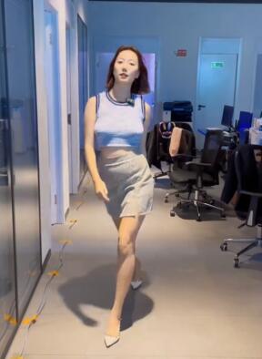 同事都下班了